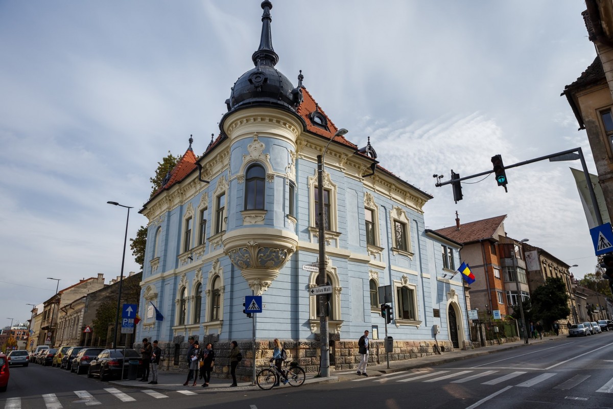 Peste 500 de clădiri din zona centrală a Clujului au fost refațadizate