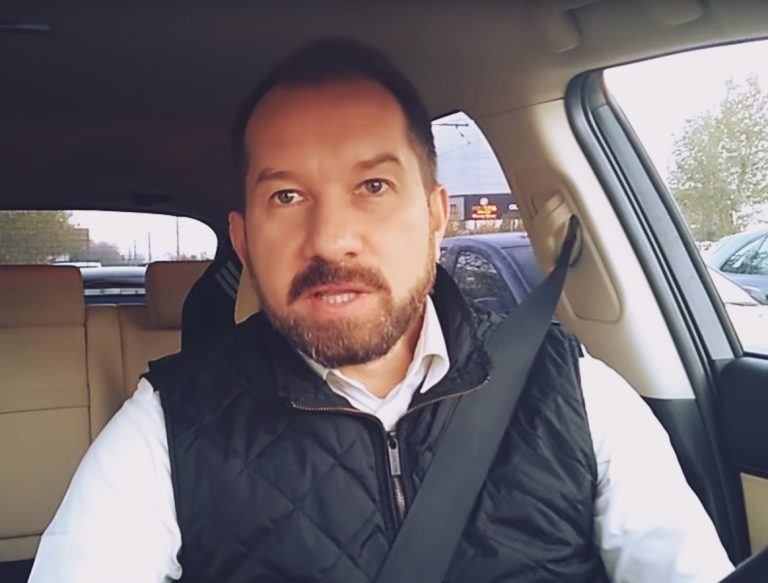 Mihai Sturzu râde cu gura până la urechi de clujeni: "s-a umflat orezu' în clujeni"