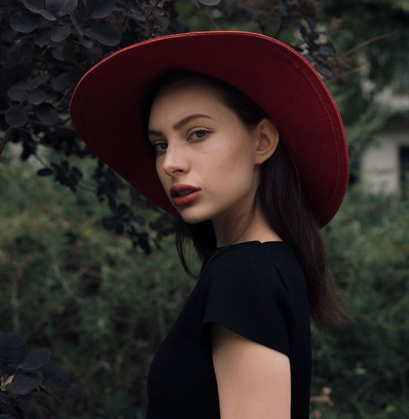 About Us 10 julian schropel 1165717 unsplash