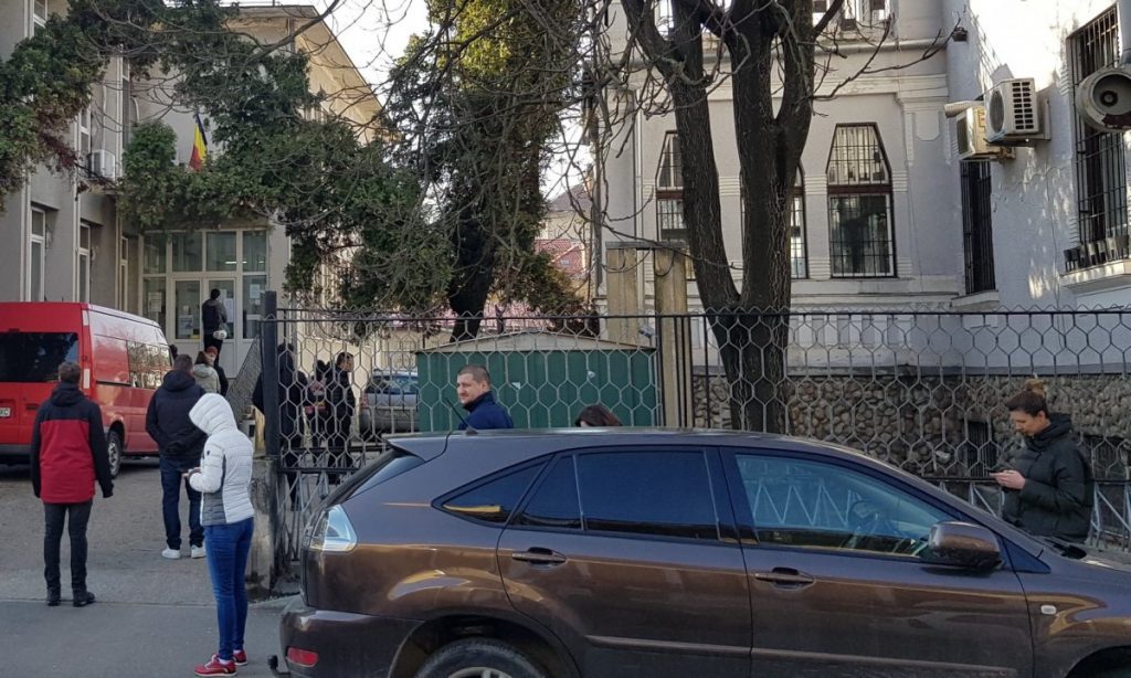 Clujenii stau la coadă pentru a dona sânge