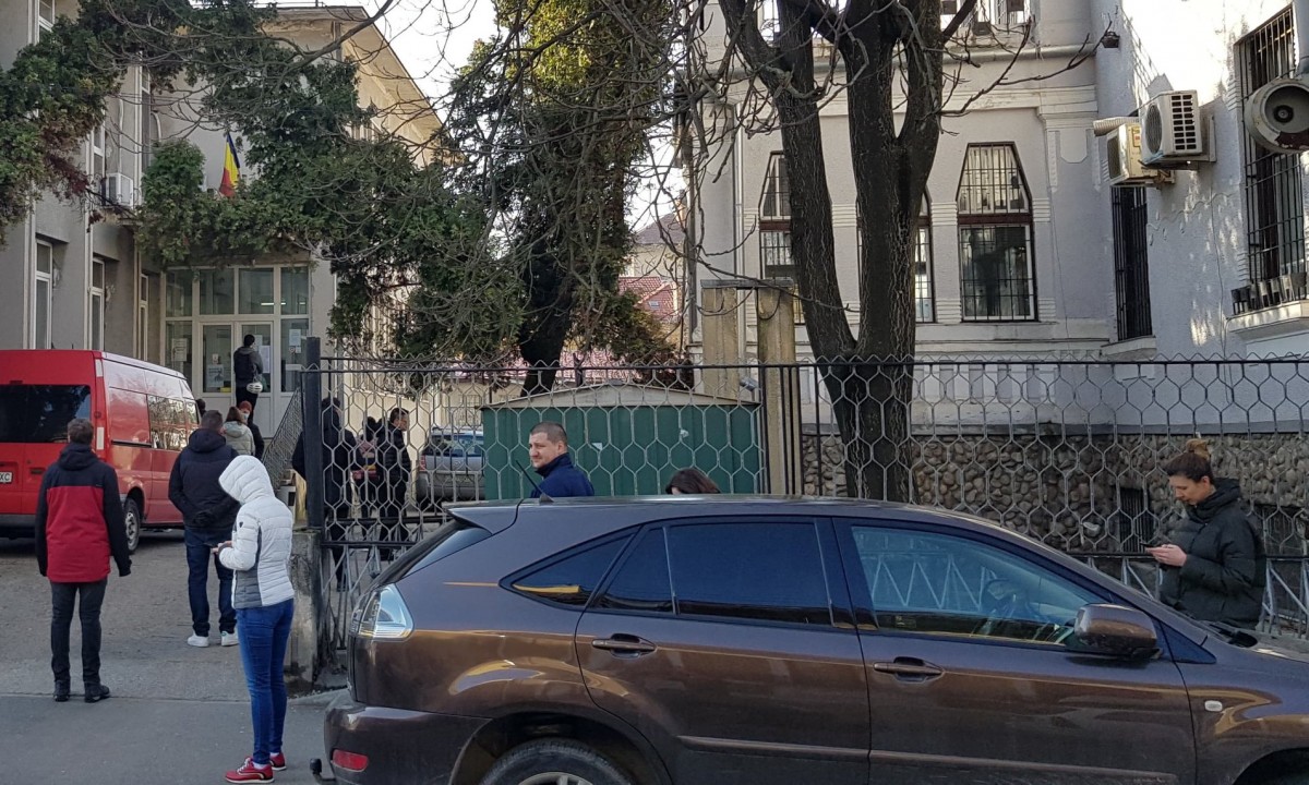 Clujenii stau la coadă pentru a dona sânge