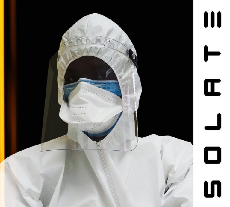 Doi activiști din Liberia și Nigeria au lansat la Cluj un cântec pentru toți cei din linia întâi aflaţi în lupta împotriva COVID-19 4 Doi activiști din Liberia și Nigeria au lansat la Cluj un cântec pentru toți cei din linia întâi aflaţi în lupta împotriva COVID-19