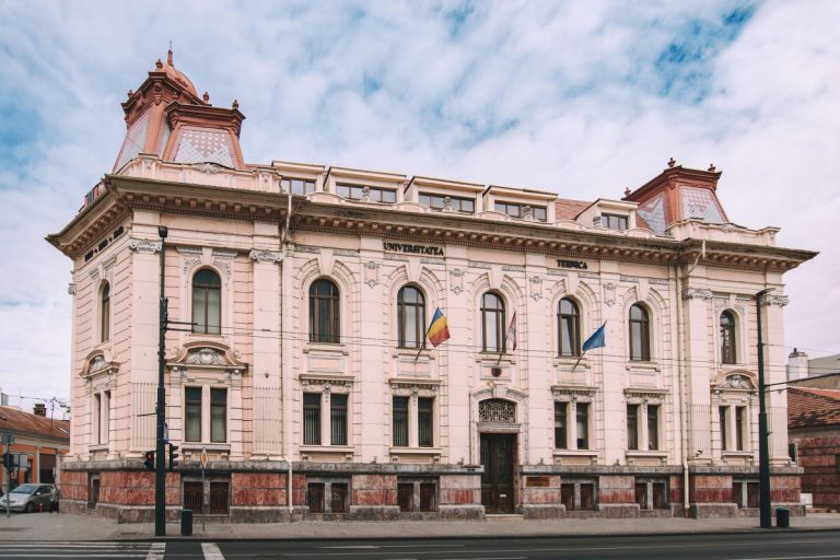 Admitere 2020 - Universitatea Tehnică din Cluj a lansat o platformă pentru admiterea online 1 Universitatea Tehnică din Cluj-Napoca (UTCN) a lansat o nouă platformă unde organizează admiterea 2020