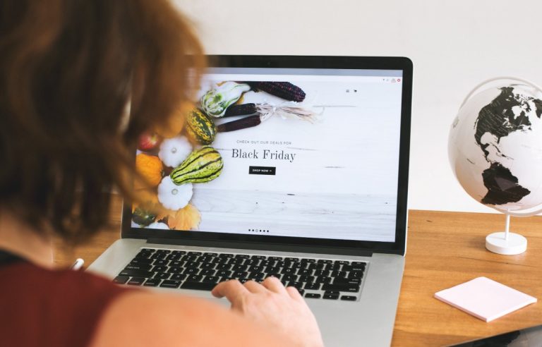 Ce presupune lansarea unui magazin online?
