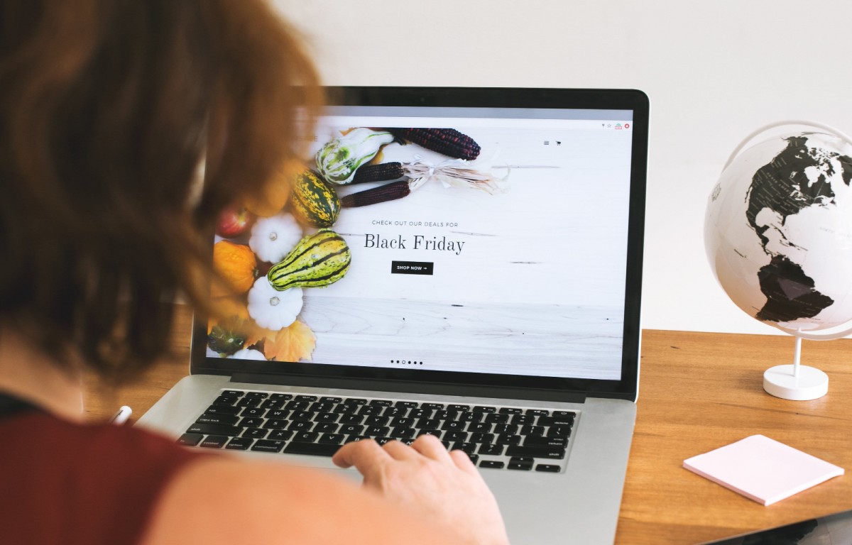 Ce presupune lansarea unui magazin online?