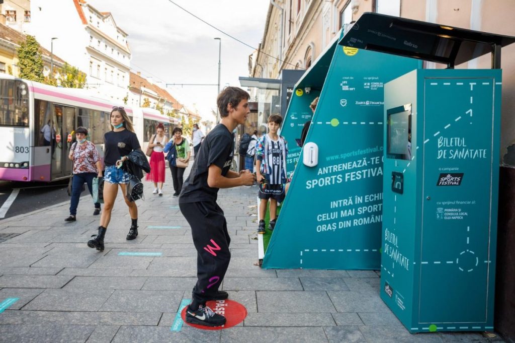 Aproape 300.000 de genuflexiuni executate de clujeni în "Staţia de Sănătate"