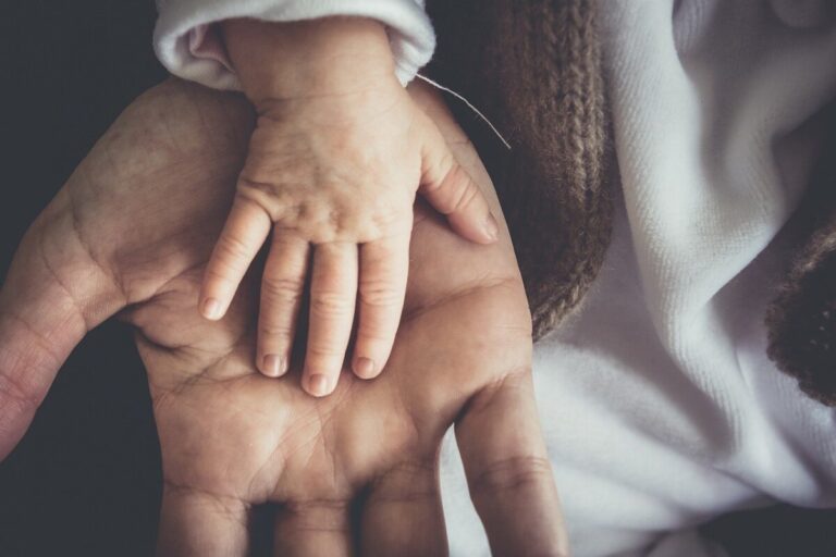 carti parenting