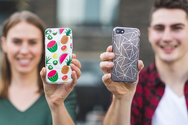 6 exemple de accesorii pentru telefoane