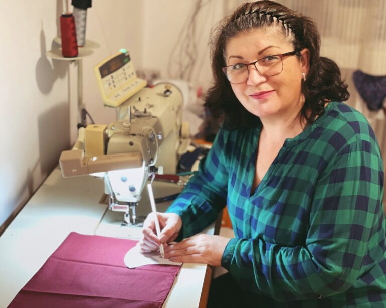 De Cusut - Ana Gocan