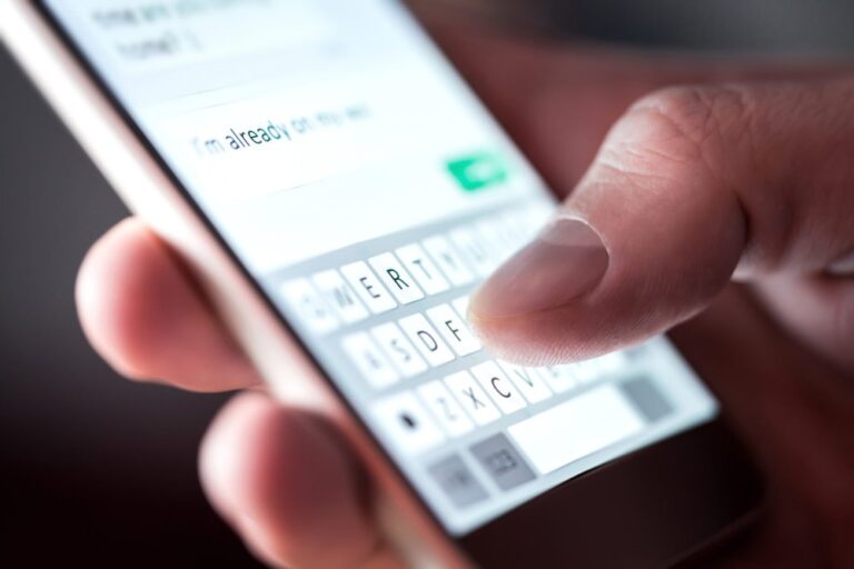 Pot fi conversațiile sau datele din online utilizate drept probe la proces
