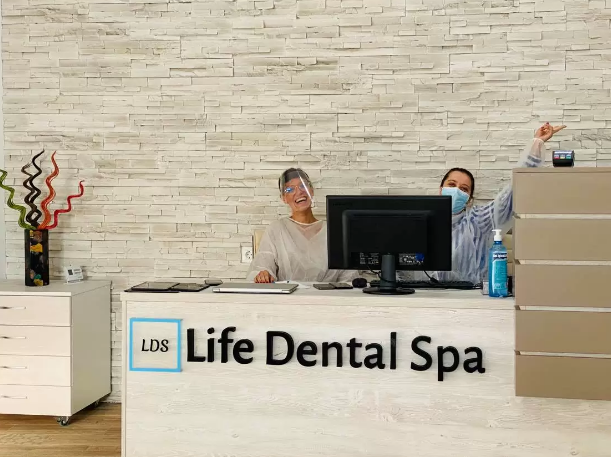O nouă clinică Laser Life Dental Spa în Cluj-Napoca