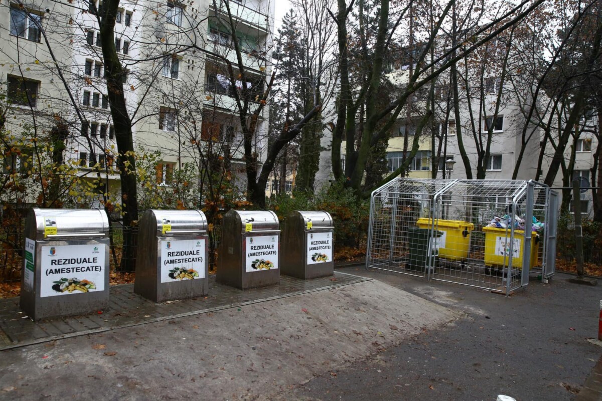 50 de puncte supraterane pentru colectarea deșeurilor reciclabile au fost instalate în Cluj-Napoca