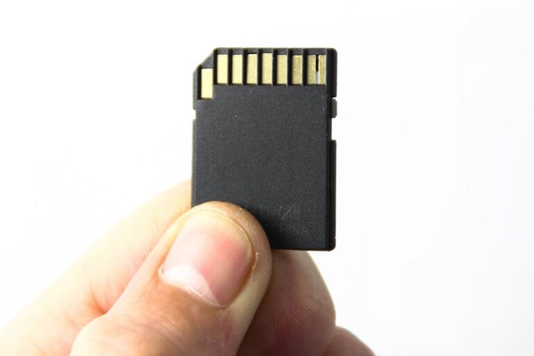 5 avantaje ale stocării datelor pe un card de memorie