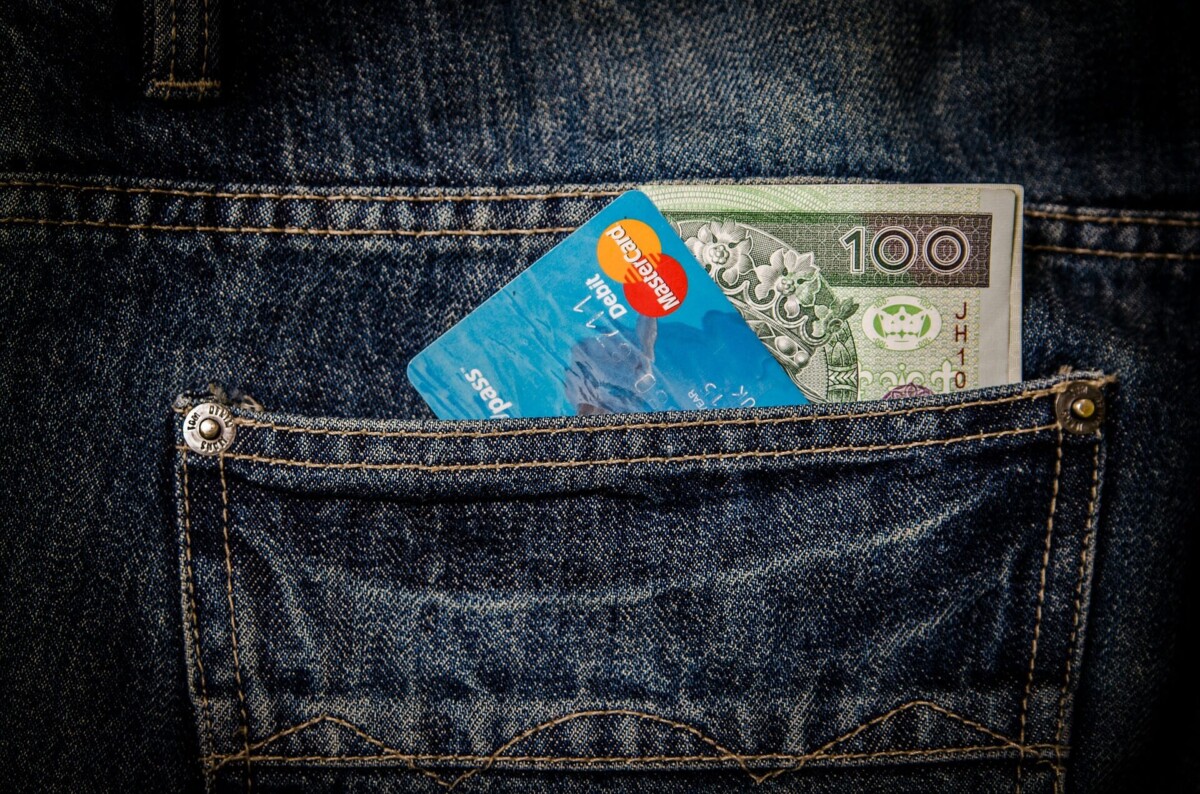 Lista de shopping a lunii iunie pentru bărbaţi
