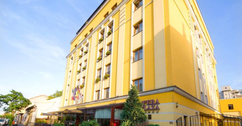 Facultatea de Drept din Cluj va avea un nou sediu: UBB cumpără Hotelul Opera Plaza