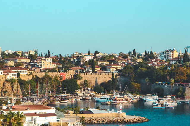 Antalya: locația perfectă de vacanță