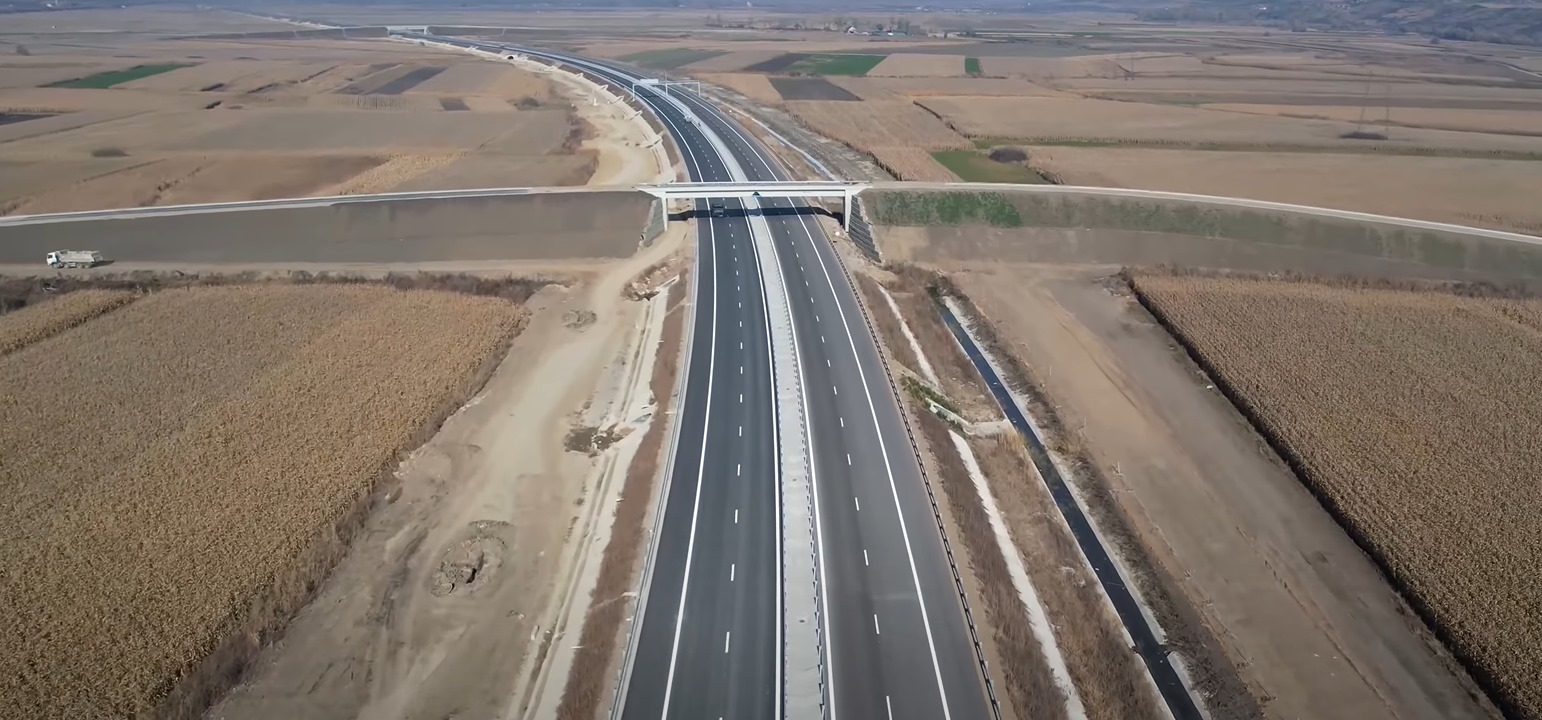 Lucrările pe autostrăzile Sebeş - Turda (A10) şi Ungheni - Târgu Mureş (A3) sunt aproape finalizate