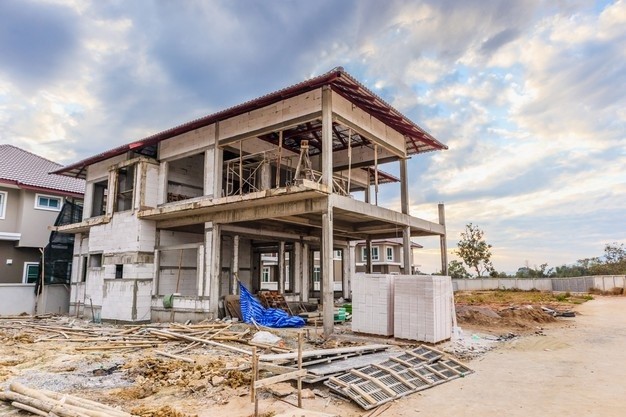 Cum poate fi construita o vila la tara rapid