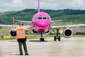 Zeci de zboruri vor fi reluate de pe Aeroportul Internaţional din Cluj-Napoca