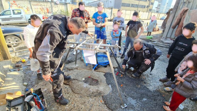 Apă potabilă pentru două zone din Pata Rât unde nu exista până acum 4 Apă potabilă pentru două zone din Pata Rât unde nu exista până acum