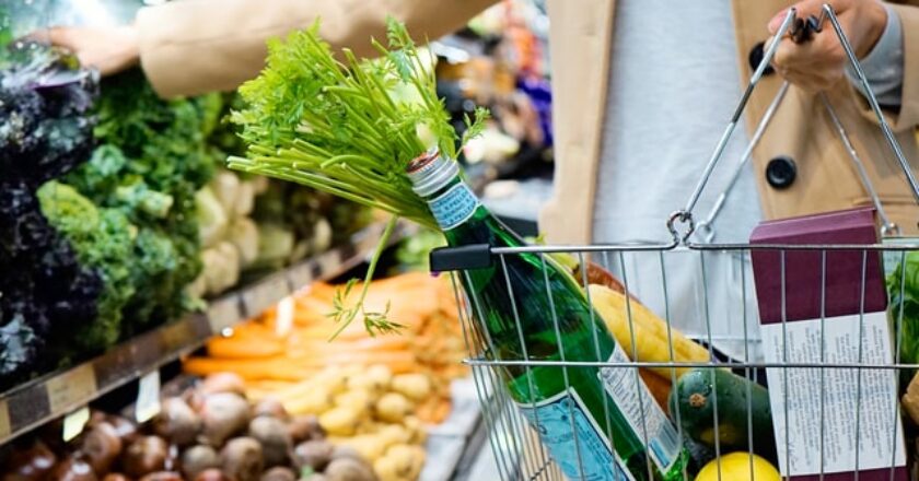 O aplicație prin care puteţi economisi 40 - 80% la cumpărăturile de alimente a fost lansată la Cluj-Napoca