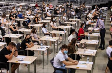 S-au afișat rezultatele la examenul de admitere la UMF Cluj: 40 de candidați au fost admiși cu nota 10