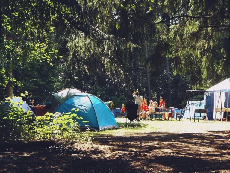Locuri de camping și drumeții în apropiere de Cluj 2 Locuri de camping și drumeții în apropiere de Cluj