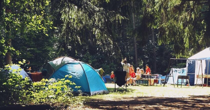 Locuri de camping și drumeții în apropiere de Cluj