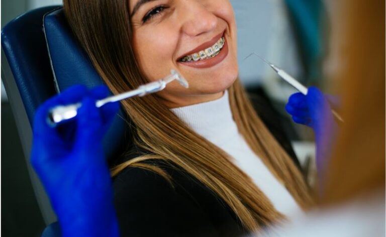 Cum să aveți grijă de un aparat dentar