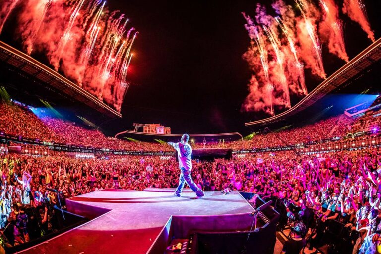 Festivalul UNTOLD s-a încheiat! Peste 360.000 de oameni prezenţi în cele patru zile de festival