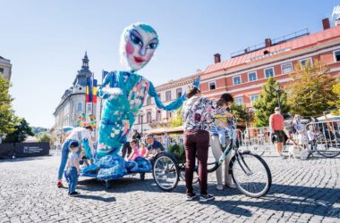 Festivalul pentru copii WonderPuck aduce în centrul Clujului și la Bonțida spectacole din opt țări