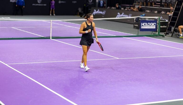 Gabriela Ruse câștigă meciul cu Harmony Tan și se califică în optimile de finală ale Transylvania Open