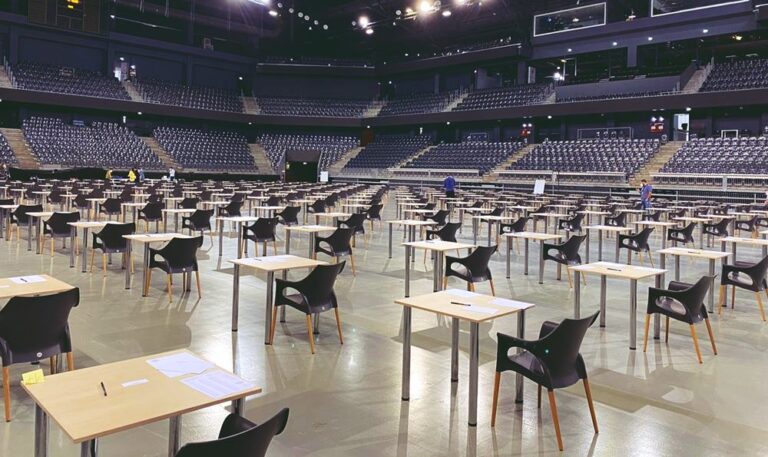 Peste 1400 de candidați înscriși la examenul național de rezidențiat de la UMF Cluj