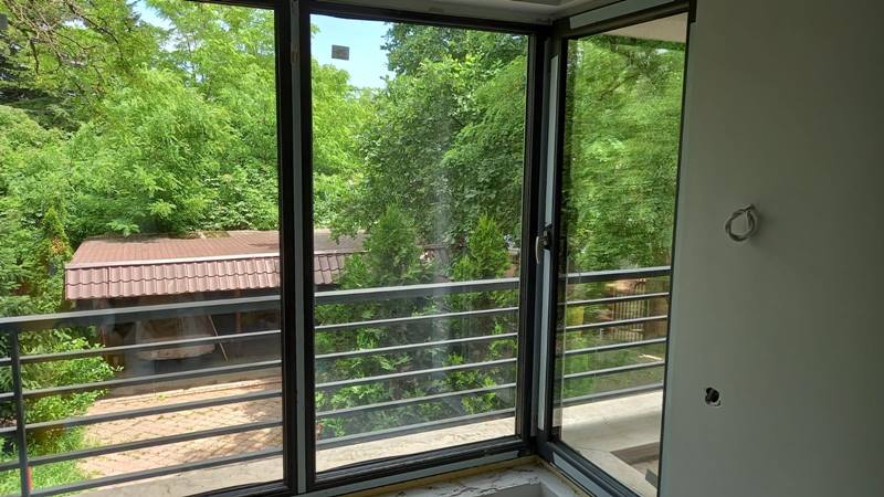 Geamurile termopan: mituri pe care oamenii continuă să le creadă