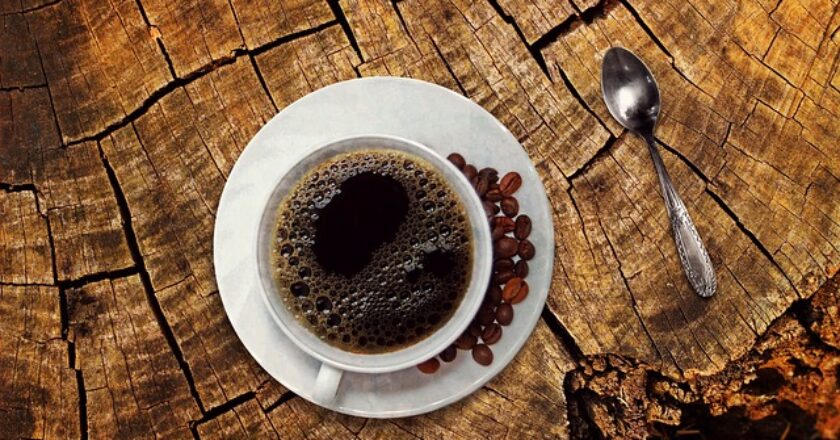 Cafea boabe sau cafea măcinată