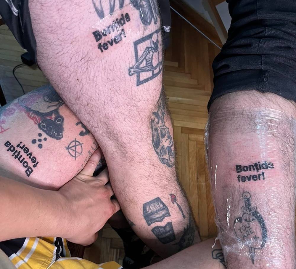 Bonțida Fever pe viață: Sute de fani Electric Castle și-au tatuat cel mai cool mesaj al momentului