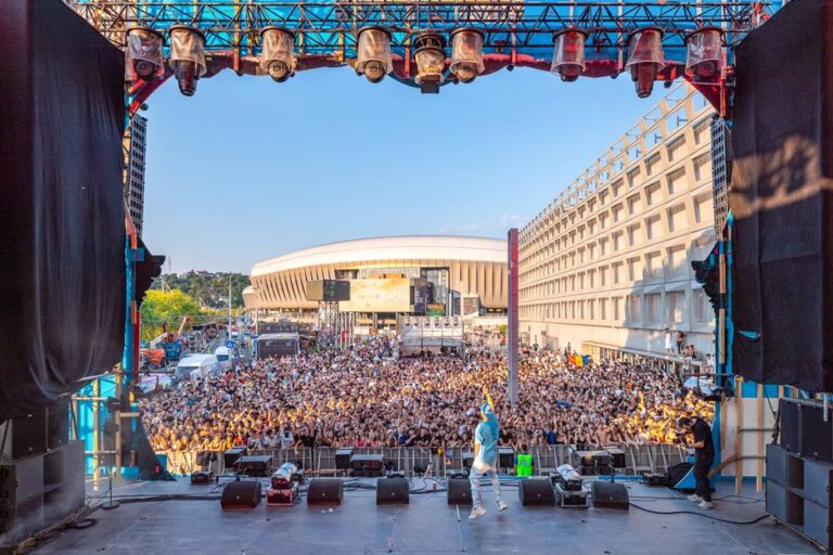 Alţi 4 artişti care au avut concerte la UNTOLD au fost amendaţi de Jandarmeria Cluj