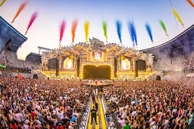 UNTOLD a alocat 750.000 de lei pentru reparaţiile la Cluj Arena