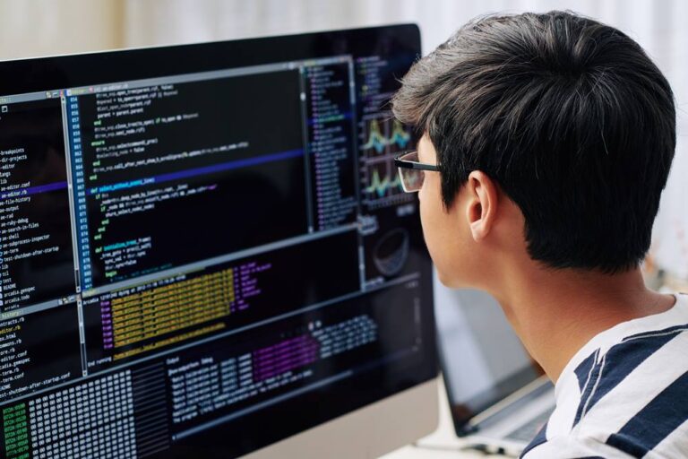 De ce să alegi un curs de programare Minecraft, Roblox sau Godot pentru copilul tău?
