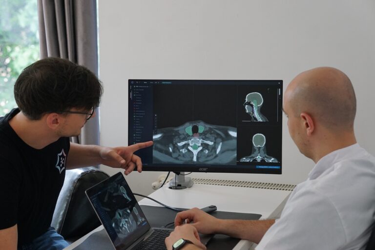 Inovația românească în lupta împotriva cancerului: soft dezvoltat la Cluj, testat cu succes în 12 clinici din România 6 Inovația românească în lupta împotriva cancerului