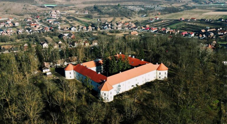Castelul din Gilău