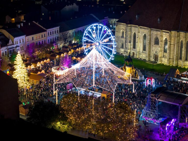 Fuego, Vlăduța Lupău și Puya printre artiștii care vor urca pe scenă la Târgul de Crăciun din Cluj-Napoca 8 Târgul de Crăciun 2024