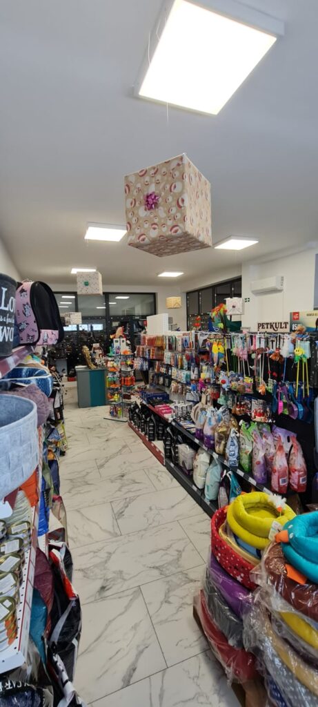magazin mustacioara