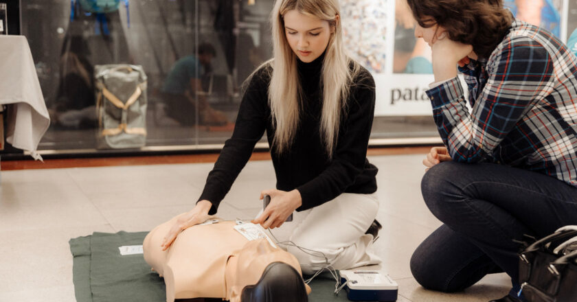 Cursuri gratuite de prim-ajutor