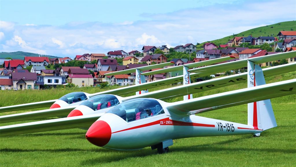 Aerodromul Dezmir