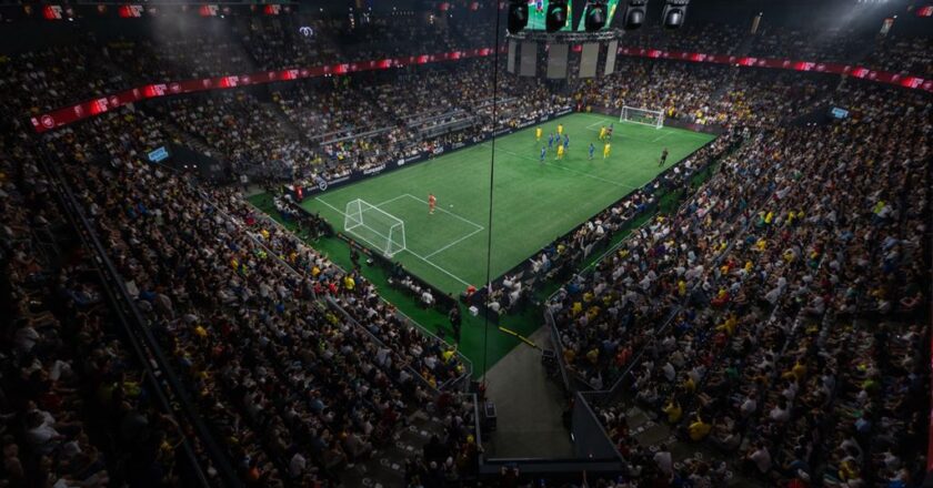 Ronaldinho & Friends