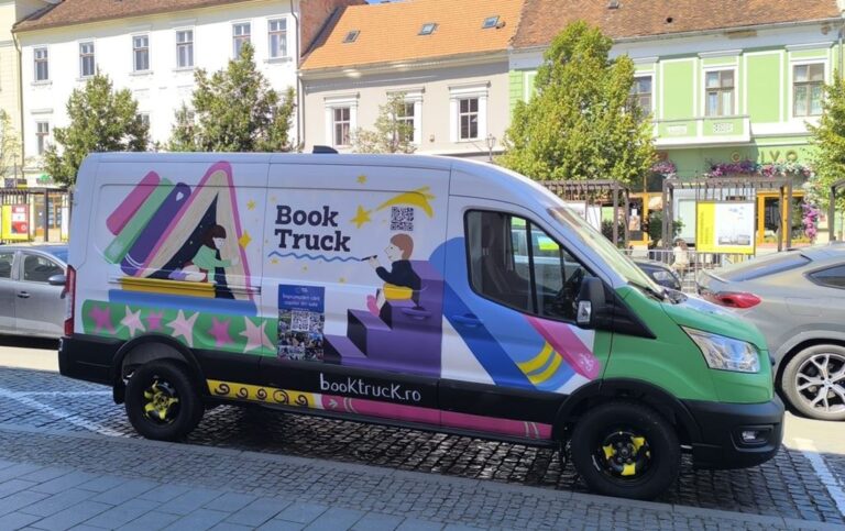 BookTruck
