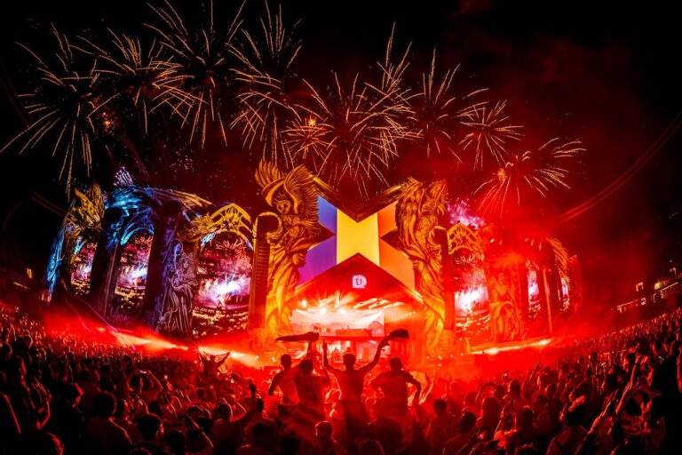 UNTOLD 2026