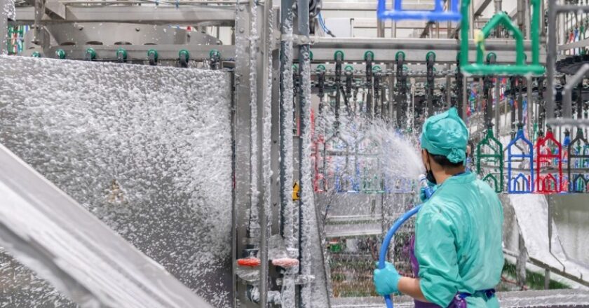 Servicii de curatenie industriala