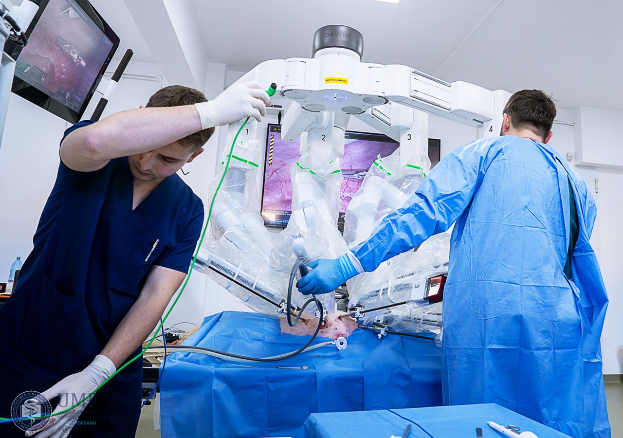 chirurgie robotică